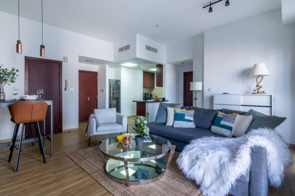Apartment The Smart Concierge - Bahar 6 Dubai