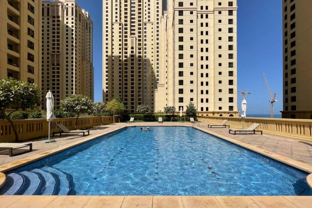 The Smart Concierge - Bahar 6 *